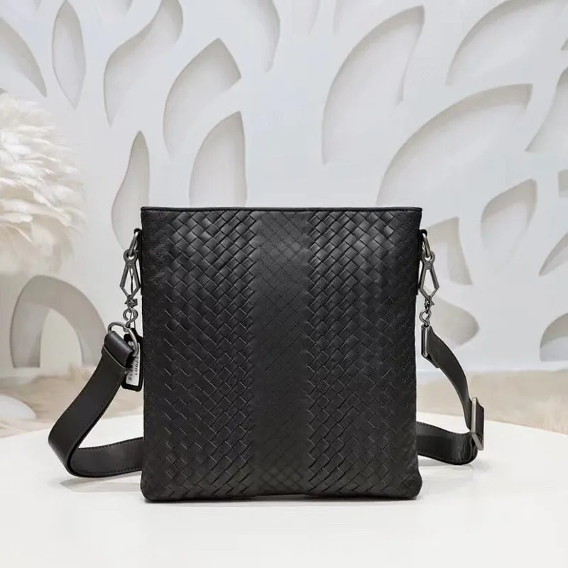 All categories 💚 Top version men’s bags 💚 BV 2024 new BV crossbody bag